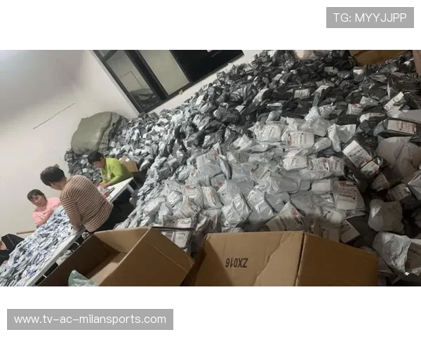 足球俱乐部周边电商爆卖，粉丝经济被放大