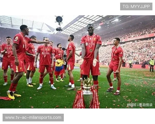 阿贾克斯准备再赌下一名欧洲潜力中卫